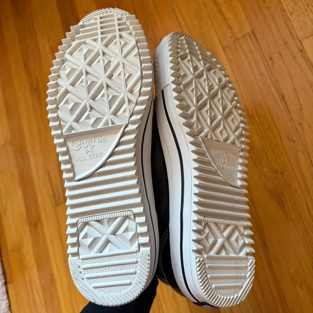 Converse Black and White Sneakers - Picture 6 of 6